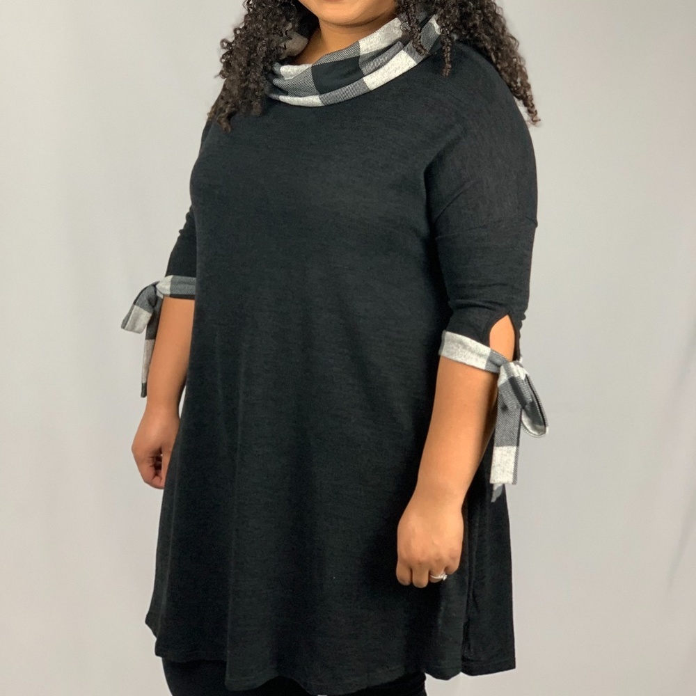 Black dress with pockets